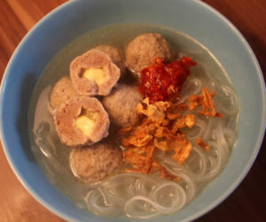Bakso Kenyal dan Keras