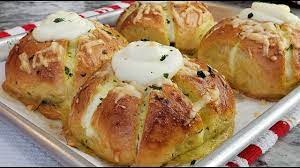 Cara Membuat Korean Garlic Bread
