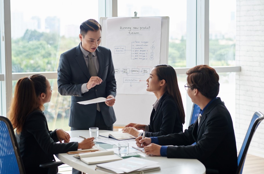 Dokumentasi Detail Rapat Bisnis