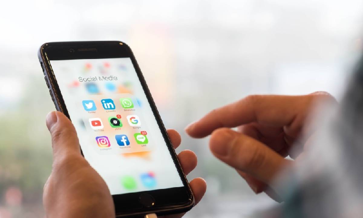 membangun personal branding di sosial media