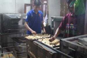 Mengapa Memilih Usaha Bakpia Rumahan