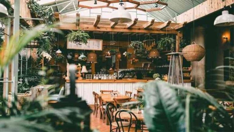 Bisnis Warung Kopi Pinggir Jalan Sukses
